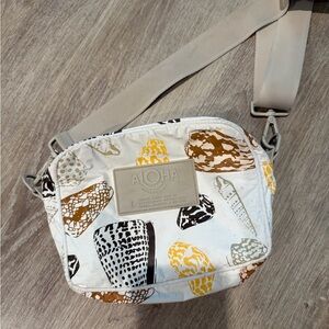 Preloved Aloha Collection Lucky 11 bag  with shells 🐚